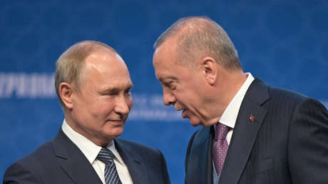 Putin y Erdogan tachan de "arriesgado" e "ilegal" el asesinato de Soleimani y rechazan las acciones de EE.UU. en el golfo Pérsico