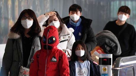 Multan con 434.000 de dólares a una farmacia china por multiplicar por 6 el precio de las máscaras en pleno brote de coronavirus