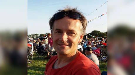 "Me he recuperado completamente": Habla por primera vez el británico vinculado con 11 casos de coronavirus