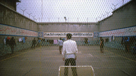 Irán libera a unos 70.000 prisioneros por el brote de coronavirus