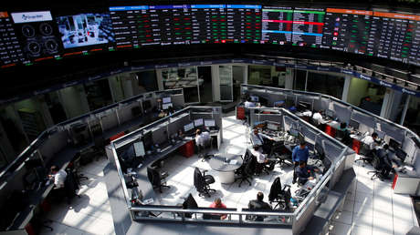 La Bolsa de México cae casi un 4 % en la apertura, alcanzando su mínimo desde octubre de 2019