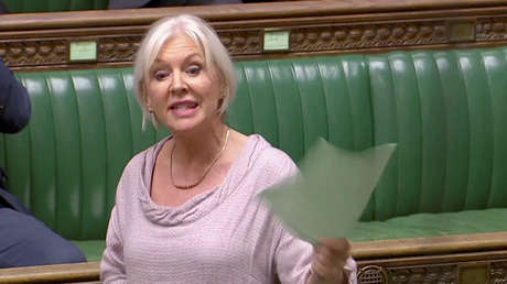 La subsecretaria de Salud británica Nadine Dorries está infectada de coronavirus