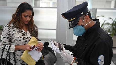 Con nueve casos positivos, Colombia ordena aislar a quienes lleguen de China, Italia, Francia y España