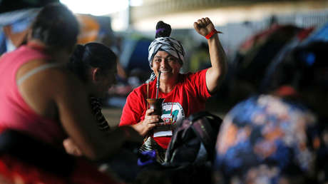 Las 'Mujeres Sin Tierra' en Brasil: "Desafiamos la hegemonía del capital financiero con nuestra agricultura ecológica y familiar"