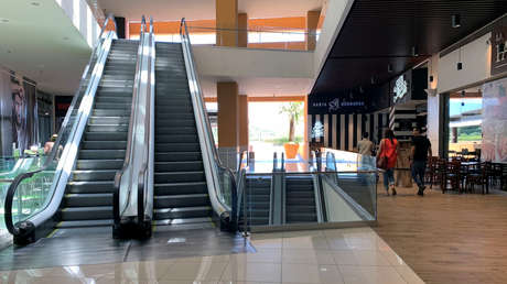 Bukele decreta el cierre total de todos los centros comerciales de El Salvador