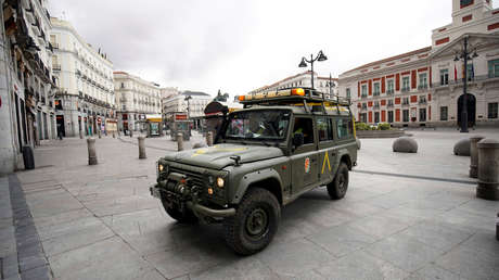 España refuerza el papel del Ejército para contener el brote de coronavirus