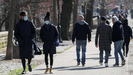 Trump: "Habrá más suicidios por depresión que muertes por coronavirus a menos que EE.UU. vuelva a abrir sus negocios pronto"