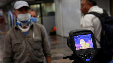 "Es mejor prevenir que lamentar": López Obrador pide a los mexicanos no salir de casa para "protegerse" del covid-19