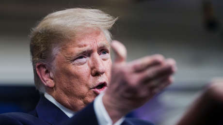 "No seas una ricura, ¿vale?": La inesperada respuesta de Trump a un periodista que le preguntó si habría respiradores para todos en EE.UU.