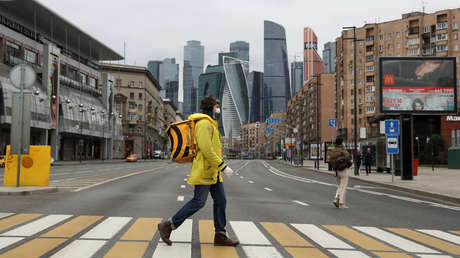 Las muertes por covid-19 casi se duplican en Rusia en un día y los casos llegan a 2.337 tras 500 contagios más