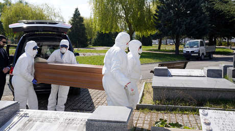 Sin poder ofrecer un último adiós: las dolorosas despedidas de los fallecidos en España