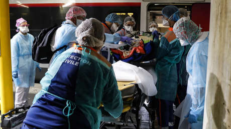 Científicos británicos alertan que entre el 50 y el 80 % de la población mundial podría infectarse de coronavirus