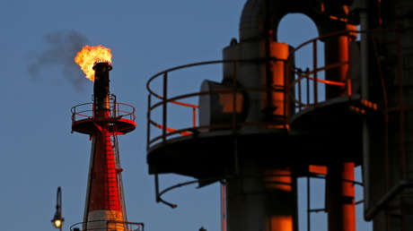 El precio del crudo Brent supera los 36 dólares por barril ante la expectativa de un acuerdo de la OPEP+