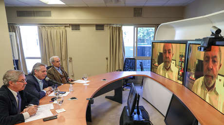 Grupo de Puebla denuncia "oscurantismo" de Bolsonaro, opacidad de Lenín Moreno e inequidad de Piñera en manejo de pandemia