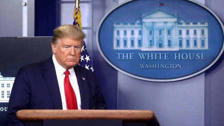 Trump asegura que el número de nuevos casos de coronavirus en EE.UU. se mantiene "plano"