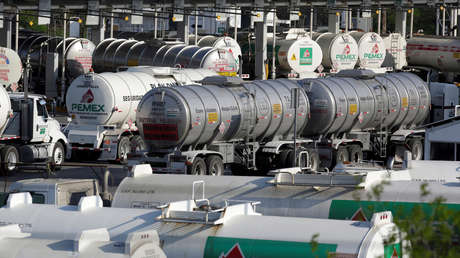 El precio de la mezcla mexicana de petróleo se desploma a -2,37 dólares por barril, el primer valor negativo de su historia