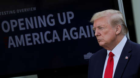 Trump se propone acelerar la creación de una vacuna contra el coronavirus y fabricar 300 millones de dosis para enero