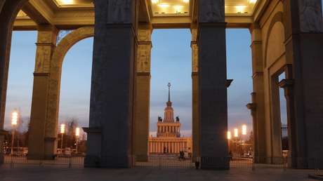 VIDEOS: Moscú habilita un hospital para pacientes con covid-19 en un famoso centro de exposiciones