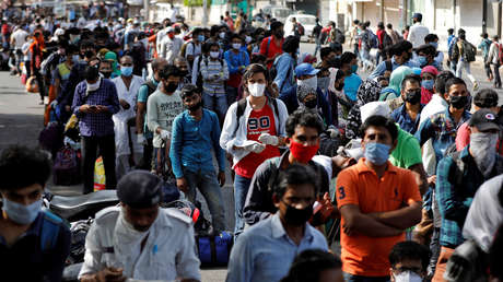 Médico italiano considera que el coronavirus podría desaparecer antes de tener lista una vacuna