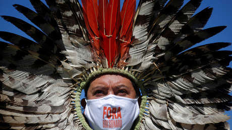 El alcalde de Manaos acusa a Bolsonaro de "no preocuparse" por los indígenas y teme un "genocidio"