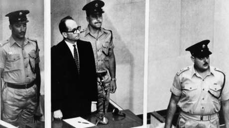 Israel publica fotografías inéditas de la operación de la captura del criminal nazi Adolf Eichmann, 'arquitecto' del Holocausto