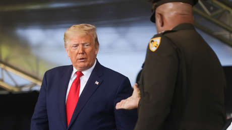 Trump considera destructivas las reformas demócratas de la Policía