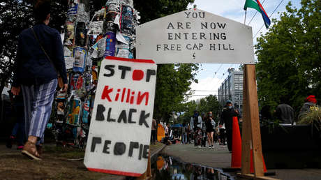 Activista japonés visita la 'zona autónoma' de Seattle para demostrar que es pacífica y sale con un ojo morado