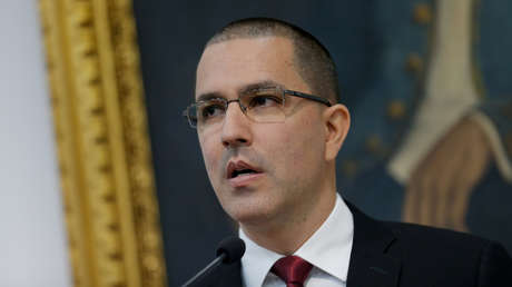 Cancillería venezolana rechaza las sanciones de la Unión Europea contra 11 funcionarios del país