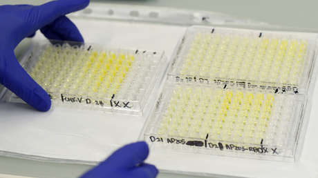 EE.UU. acusa a dos 'hackers' chinos de robar datos sobre una vacuna contra el covid-19