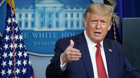 Trump afirma que la gripe española puso fin a la II Guerra Mundial, que comenzó dos décadas después