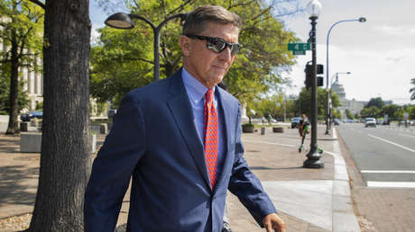 'Russiagate' sin fin: una corte de apelaciones en EE.UU. revierte la decisión anterior y envía el caso de Michael Flynn al juez