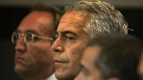 "Ella era el verdadero monstruo": una víctima sexual de Epstein cuenta cómo Ghislaine Maxwell la violó y asegura que ella estaba "detrás de todo"