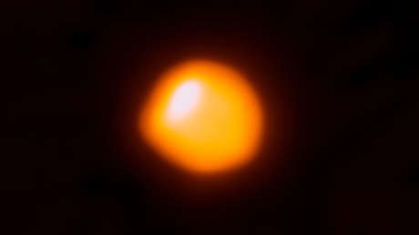 Ni tan grande ni a punto de explotar: un estudio desmiente lo que sabíamos sobre la supergigante roja Betelgeuse