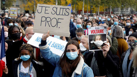 Francia publicará un libro con caricaturas religiosas tras el asesinato del profesor decapitado por mostrar caricaturas de Mahoma a los alumnos