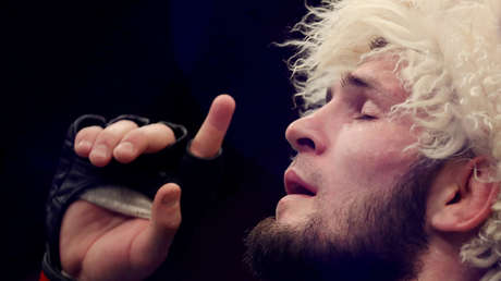 Khabib anuncia que pone fin a su carrera tras derrotar a Gaethje