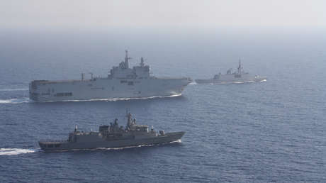 Francia le da 2 meses a Turquía para "poner fin a sus peligrosas aventuras" y la amenaza con medidas en caso contrario