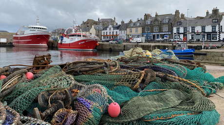 Científicos advierten que los peces capturados por las pesquerías contribuyen al aumento de las emisiones de CO2 a la atmósfera