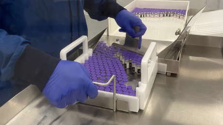 El Reino Unido se convierte en el primer país en aprobar el uso de la vacuna contra el coronavirus de Pfizer y BioNTech