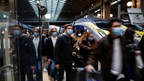 Francia detecta un primer caso de la nueva cepa de coronavirus identificada en Reino Unido