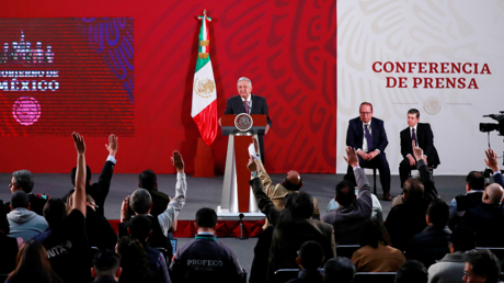¿Propaganda o derecho a la información? Las 'mañaneras' de López Obrador desatan polémica en México de cara a las elecciones intermedias