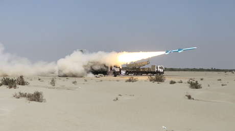 VIDEO: Irán muestra su poderío militar en maniobras con misiles y drones