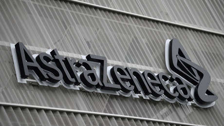 La UE publica su contrato con AstraZeneca: la información más relevante (y lo que oculta)