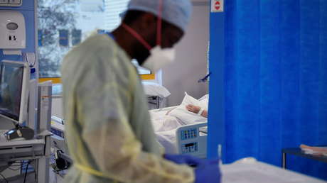 "Un año en el infierno": Un chico de 24 años sobrevive a un tumor cerebral, a dos meningitis, dos sepsis y al covid-19