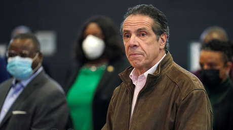 Otra exasistente de Cuomo lo acusa de acoso sexual