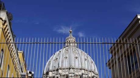 La Iglesia católica rechaza la consagración de relaciones homosexuales porque "Dios no puede bendecir el pecado"