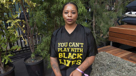 "Es una ofensiva de la derecha": Cofundadora de Black Lives Matter rechaza críticas por sus gastos millonarios en propiedades de lujo