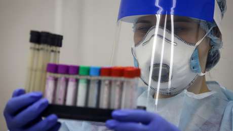 Putin: "Rusia debe estar lista para inventar sistemas de prueba en 4 días y crear vacunas lo más pronto posible en caso de nueva infección peligrosa"