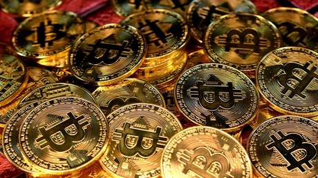 El bitcóin se desploma por debajo de los 33.000 dólares (y sigue bajando)