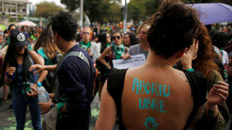 Las 8 claves del proyecto de ley sobre aborto en caso de violación que fue entregado al Parlamento de Ecuador para su debate