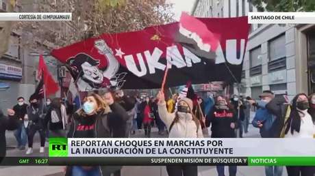 Reportan choques durante las marchas por la inauguración de la Convención Constitucional